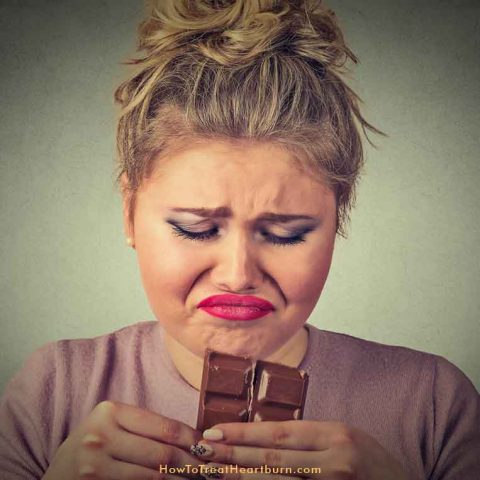Contents of chocolate and side effects from eating chocolate can lead to acid reflux, but should everyone prone to acid reflux or GERD remove chocolate from their diet? Which form of chocolate is less prone to causing acid reflux? White chocolate, milk chocolate, or dark chocolate? What about carob as a substitute?